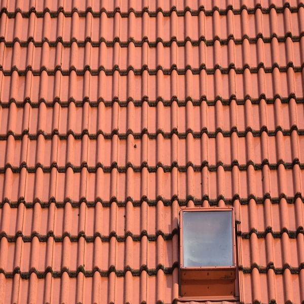 roofer worker hardhat roof